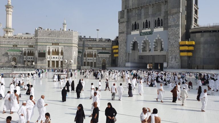 Tips Umroh Sesuai Termurah & Terjangkau 2026